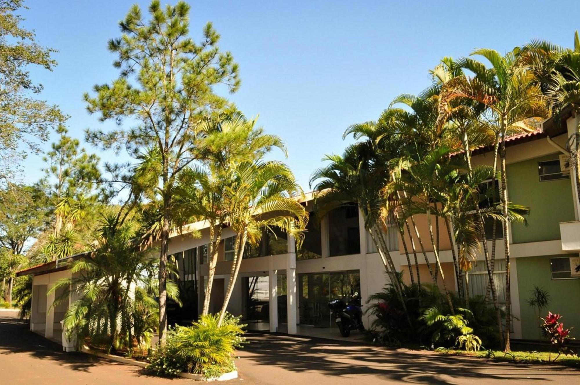 Hotel Agua Das Araras Paraguacu Paulista Eksteriør bilde