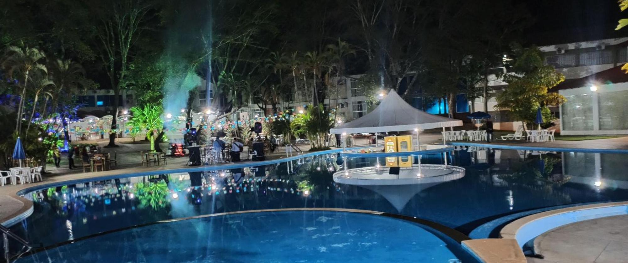 Hotel Agua Das Araras Paraguacu Paulista Eksteriør bilde